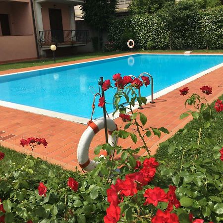Indesenzano Apartment Desenzano del Garda Eksteriør bilde